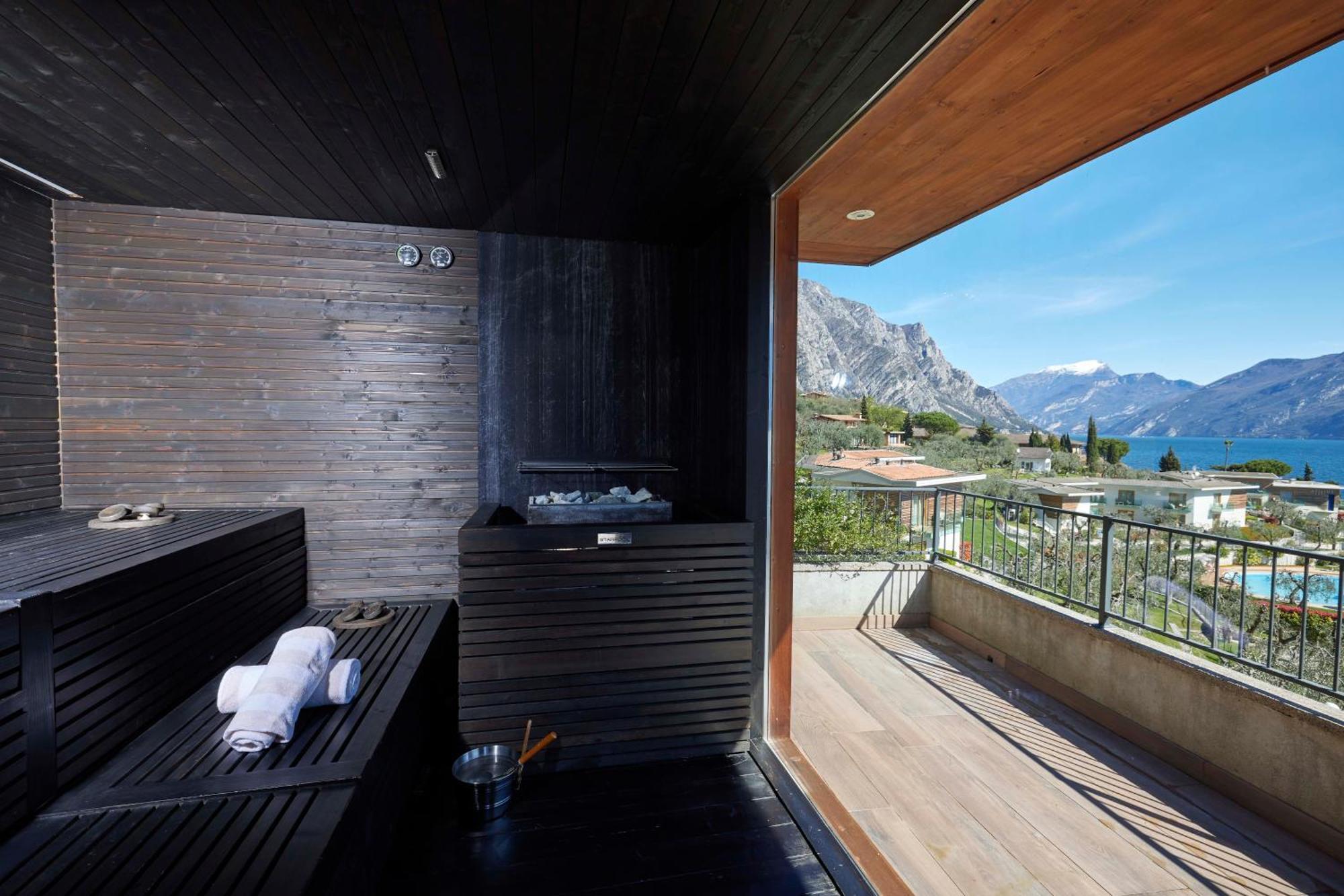 Hotel Atilius - Adults Only Limone sul Garda Exterior foto