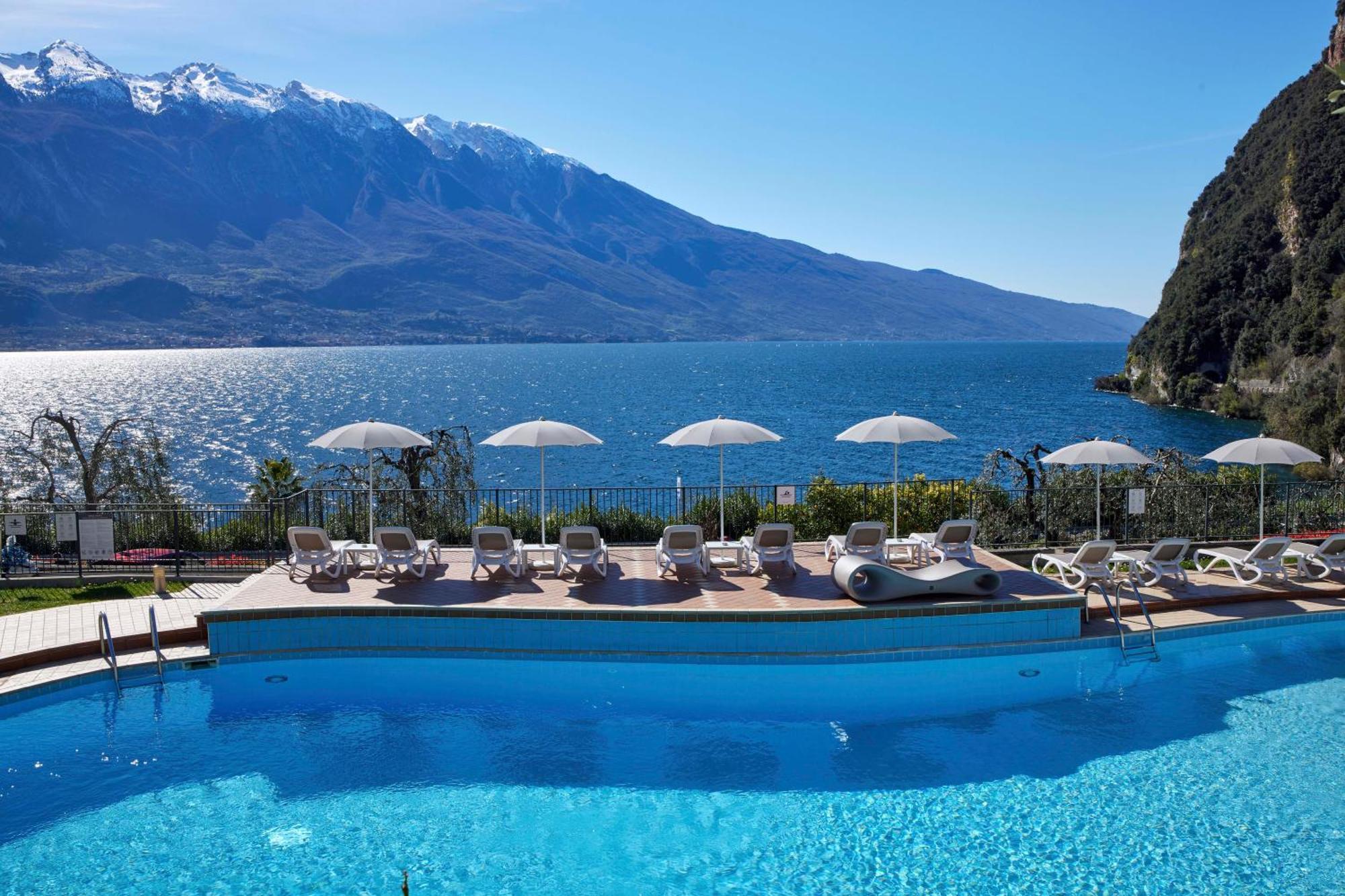 Hotel Atilius - Adults Only Limone sul Garda Exterior foto